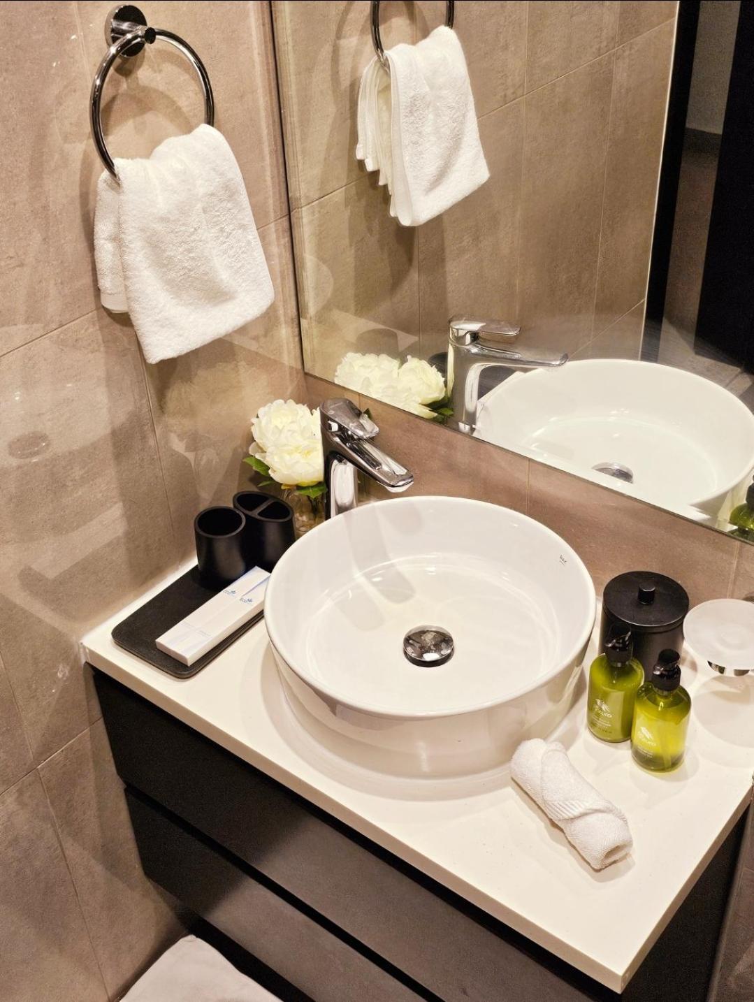 Apartment Shaqa At Merano Tower *