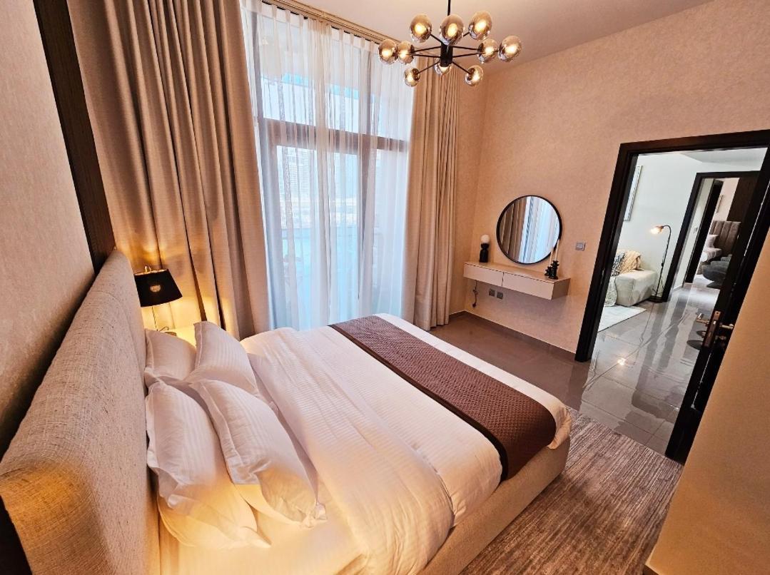 Shaqa At Merano Tower Apartment Dubai